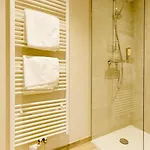 Au Cheval Blanc - Appart-hotel 아파트호텔